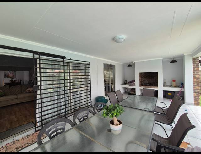 3 BEDROOM HOUSE TO LET IN VANDERBIJLPARK SW 2